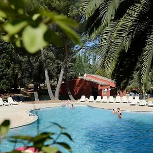 4* Appart hôtel Résidence Odalys Le Village Camarguais Les Gardians