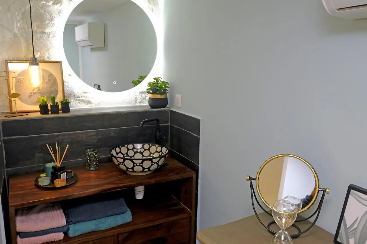 Bed and Breakfast Le Loft de la Grange à Arles 0*,